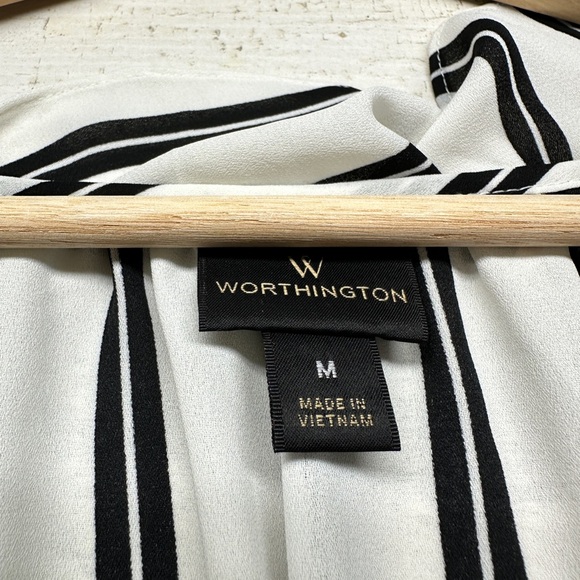Worthington Striped Ruffle Sleeveless Black & White Blouse Women's Medium - Picture 4 of 6